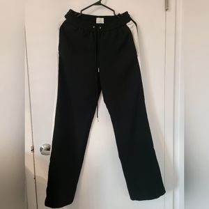 Aritzia wilfred black plants with white vertical stripe size s